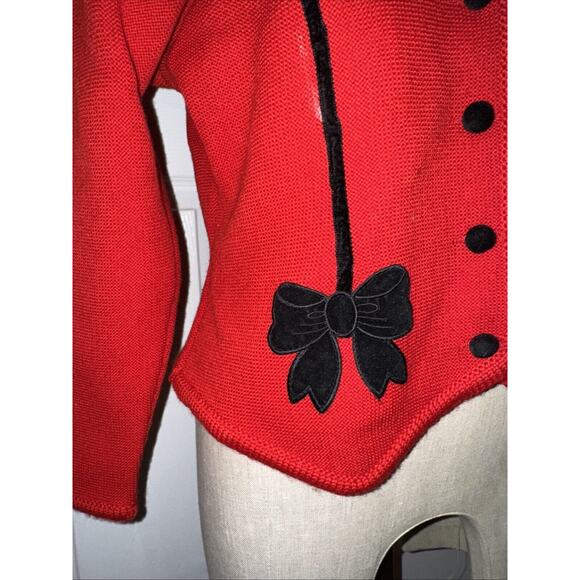 ASTRIFA Vintage Wool Sweater Gestrickte Tracht Germany Bow Red Black Holiday 40 - Picture 3 of 8